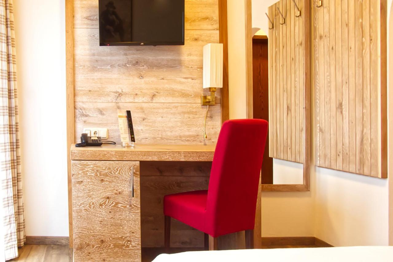 Garnihotel Zur Linde - Bayerischer Wald - Aktivcard Mit 154 Kostenfreien Leistungen - Kostenloser Parkplatz Hotel Lohberg