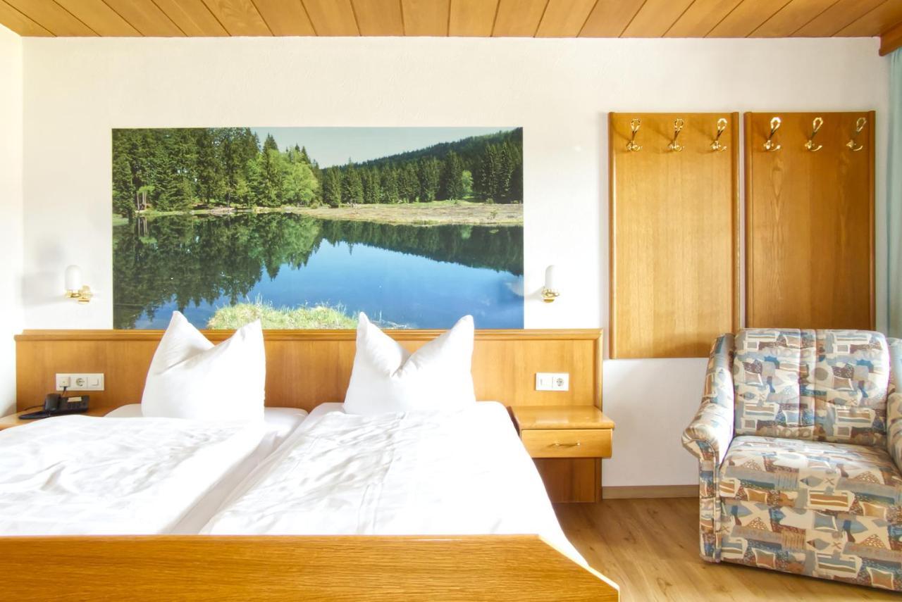 Garnihotel Zur Linde - Bayerischer Wald - Aktivcard Mit 154 Kostenfreien Leistungen - Kostenloser Parkplatz Lohberg
