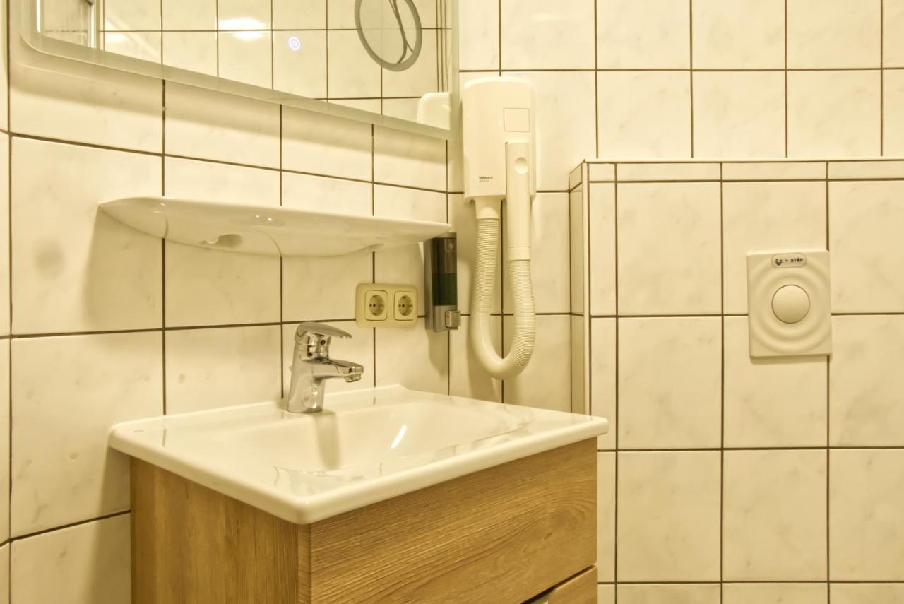 Garnihotel Zur Linde - Bayerischer Wald - Aktivcard Mit 154 Kostenfreien Leistungen - Kostenloser Parkplatz Hotel Lohberg